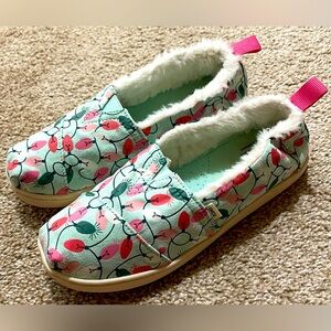 Toms Kids~Holiday Lights Slip On Shoes Size Youth 2.5